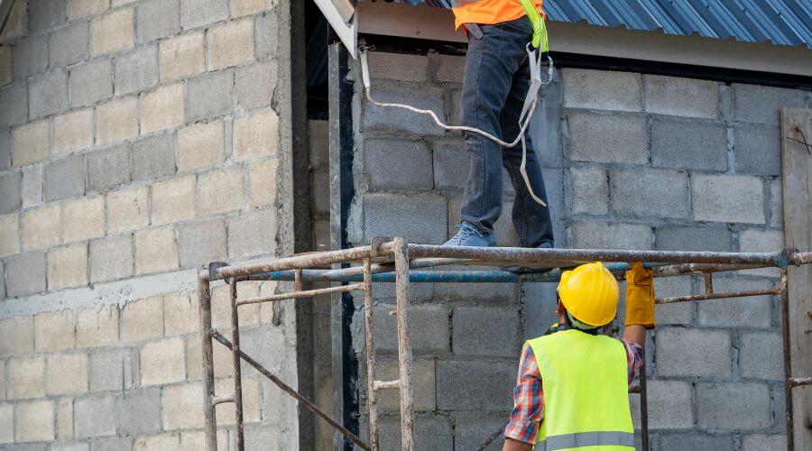 Professional gutter cleaning in Long Valley, SD